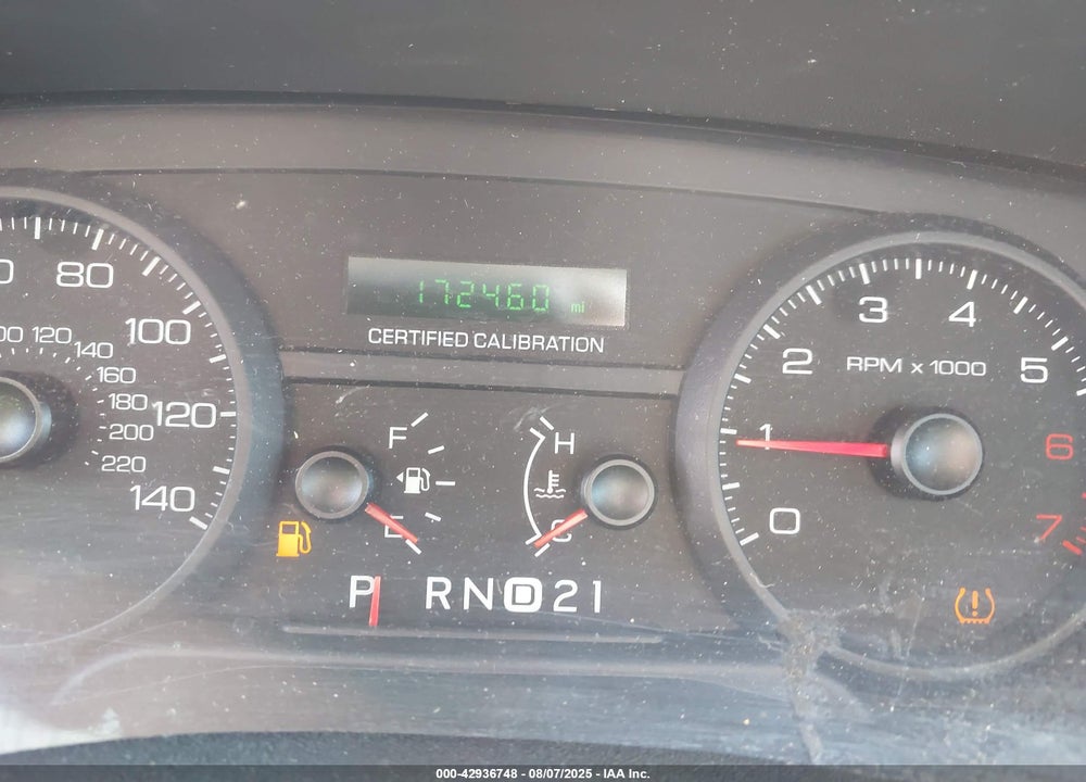 2009 FORD CROWN VICTORIA VIN: 2FAHP71V59X144052