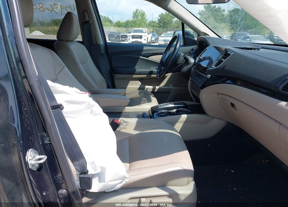 2019 HONDA PILOT VIN: 5FNYF6H66KB089252