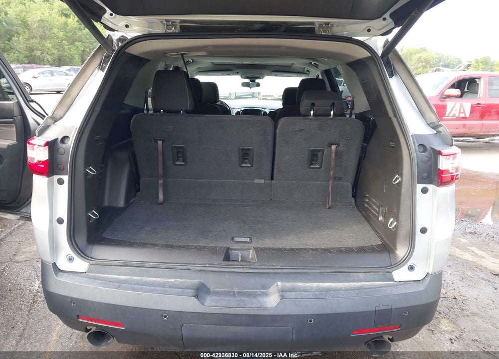 2019 CHEVROLET TRAVERSE VIN: 1GNERGKW2KJ172900