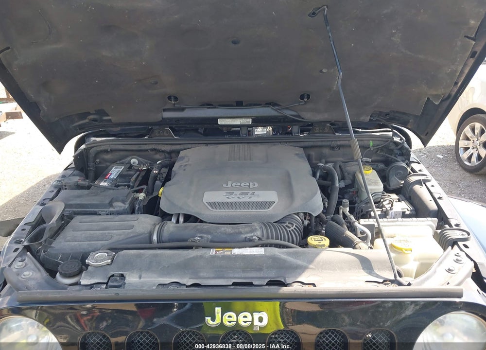 2013 JEEP WRANGLER UNLIMITED VIN: 1C4BJWEGXDL651915
