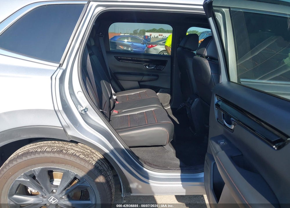 2024 HONDA CR-V HYBRID SPORT TOURING VIN: 7FARS6H92RE066768