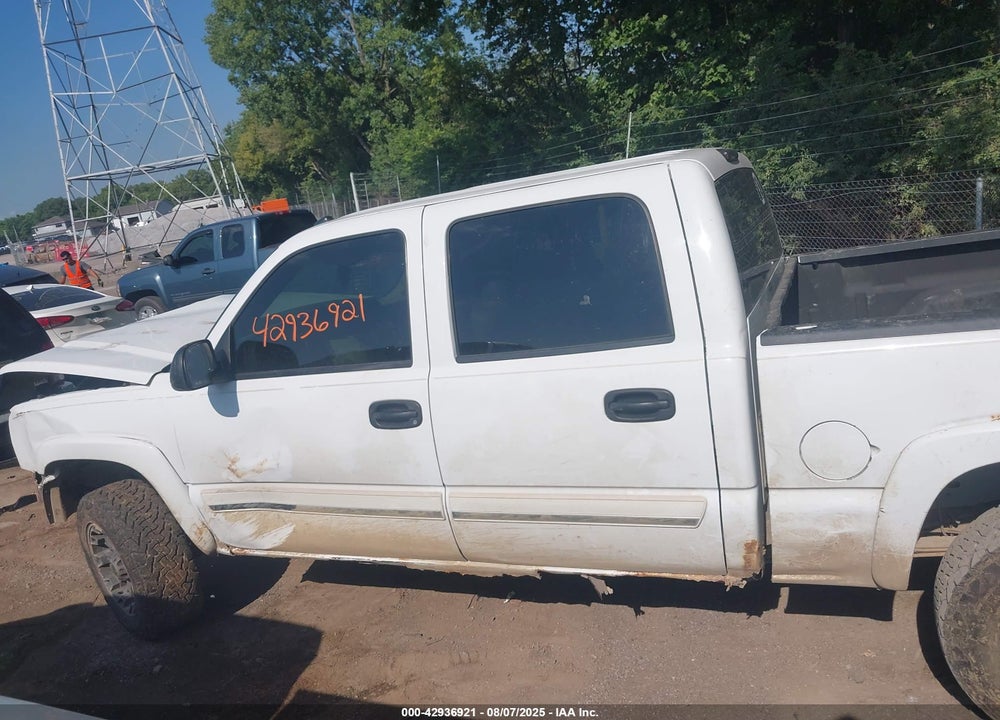 2004 CHEVROLET SILVERADO 1500 Z71 VIN: 2GCEK13T341351457