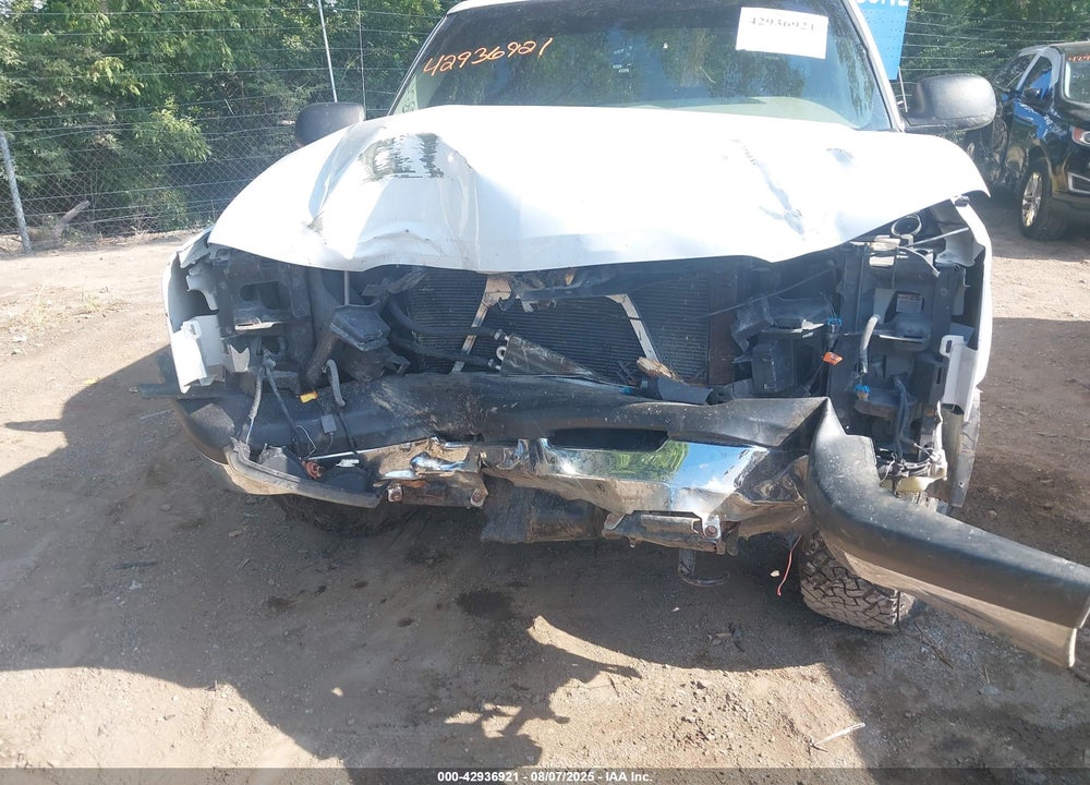 2004 CHEVROLET SILVERADO 1500 Z71 VIN: 2GCEK13T341351457