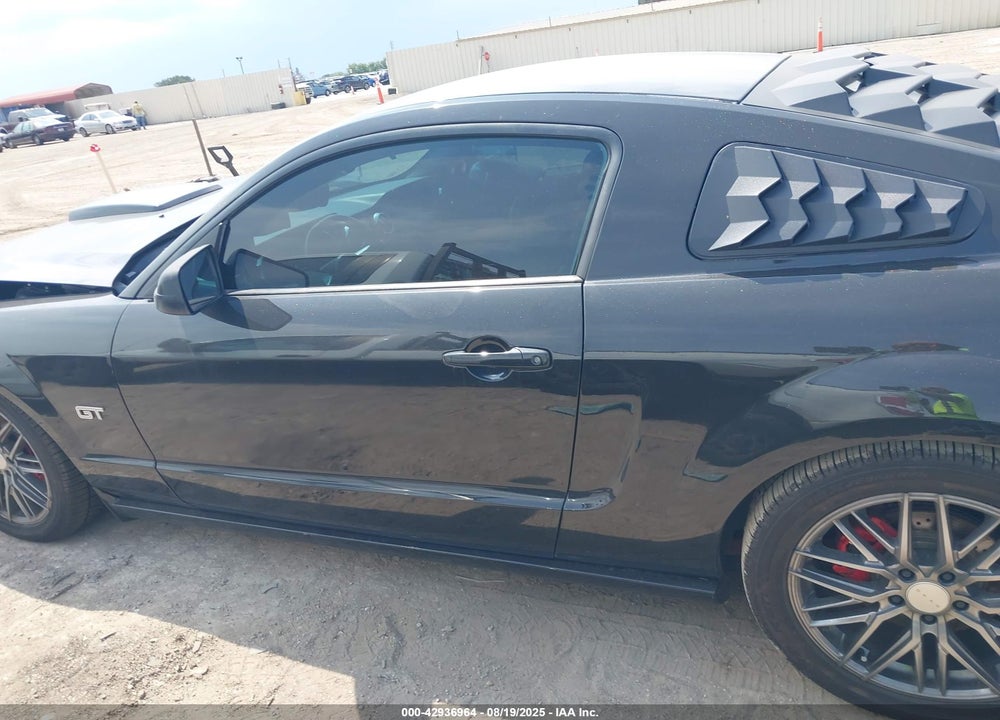 2007 FORD MUSTANG GT DELUXE/GT PREMIUM VIN: 1ZVHT82H275264200