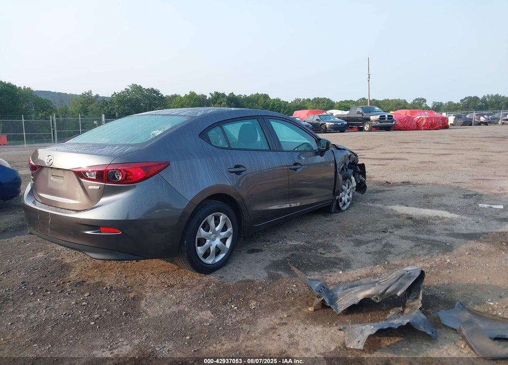 2018 MAZDA 3 SPORT VIN: 3MZBN1U75JM217465