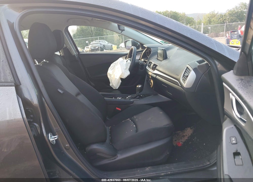 2018 MAZDA 3 SPORT VIN: 3MZBN1U75JM217465