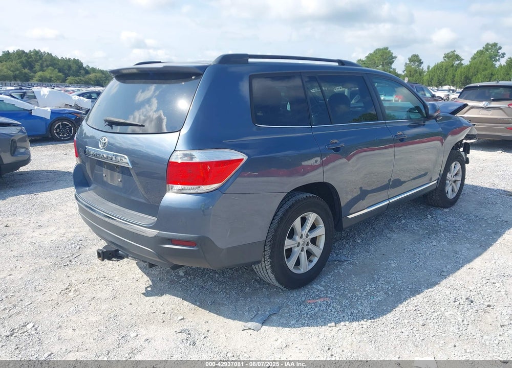 2013 TOYOTA HIGHLANDER BASE PLUS V6 VIN: 5TDZK3EH6DS139652