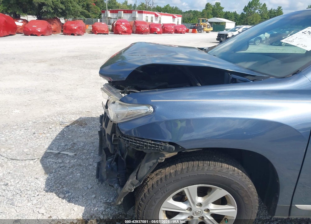 2013 TOYOTA HIGHLANDER BASE PLUS V6 VIN: 5TDZK3EH6DS139652