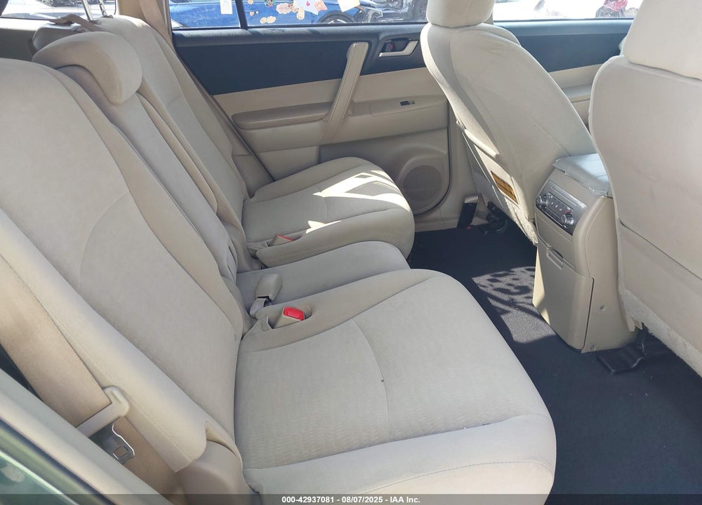 2013 TOYOTA HIGHLANDER BASE PLUS V6 VIN: 5TDZK3EH6DS139652