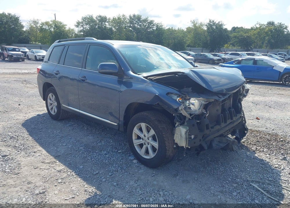 2013 TOYOTA HIGHLANDER BASE PLUS V6 VIN: 5TDZK3EH6DS139652