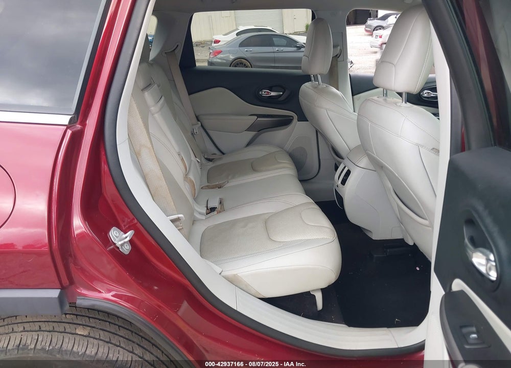 2019 JEEP CHEROKEE VIN: 1C4PJLDN7KD164697