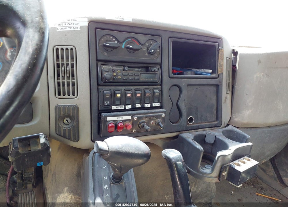 2010 INTERNATIONAL 4000 4300 LP VIN: 1HTMYSKM6AH213286
