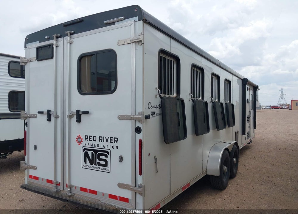 2024 BISON COACH HORSE TRAILER VIN: 7MH355W27R1002290