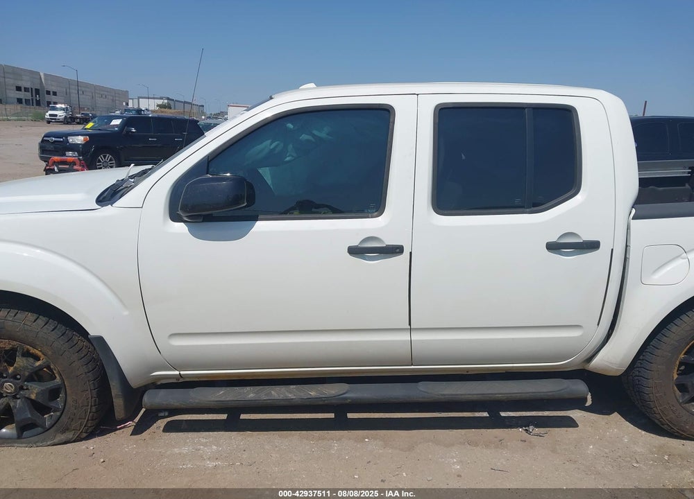 2018 NISSAN FRONTIER VIN: 1N6AD0EV1JN736945