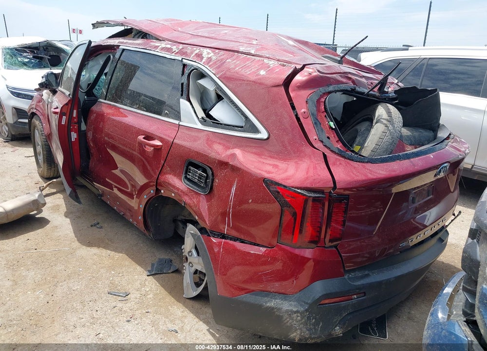 2021 KIA SORENTO VIN: 5XYRG4LC9MG033899
