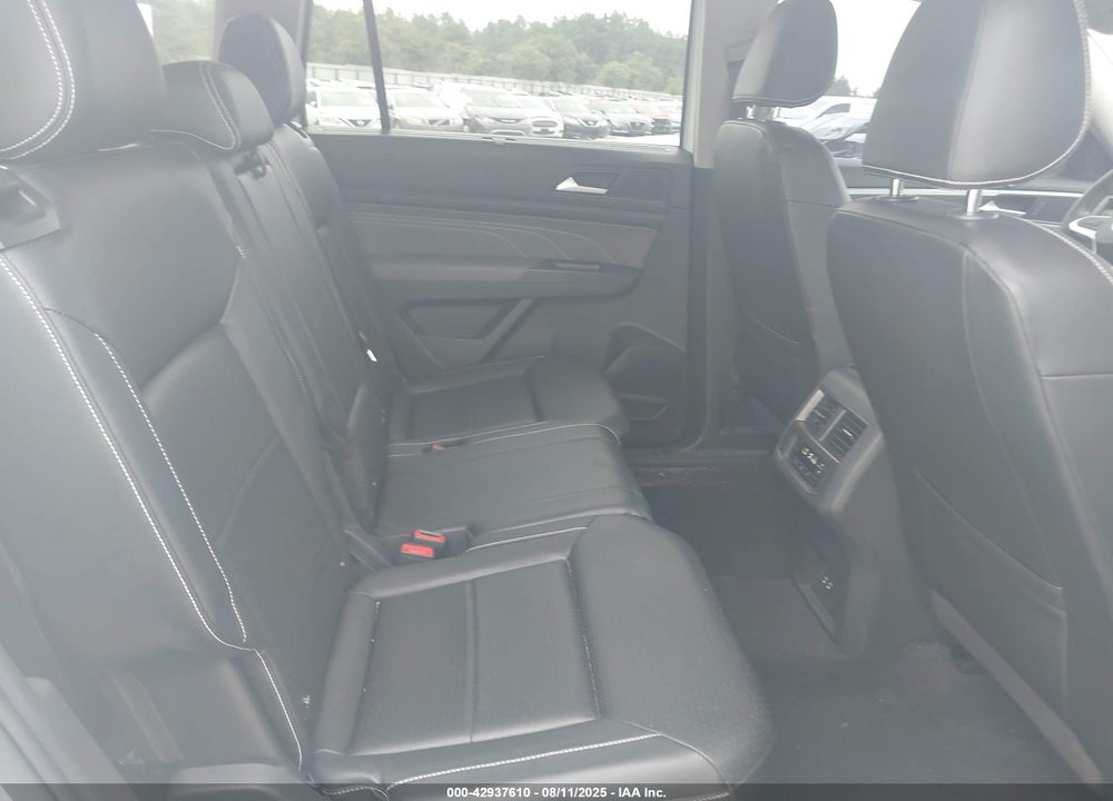 2023 VOLKSWAGEN ATLAS VIN: 1V2HR2CA0PC517542