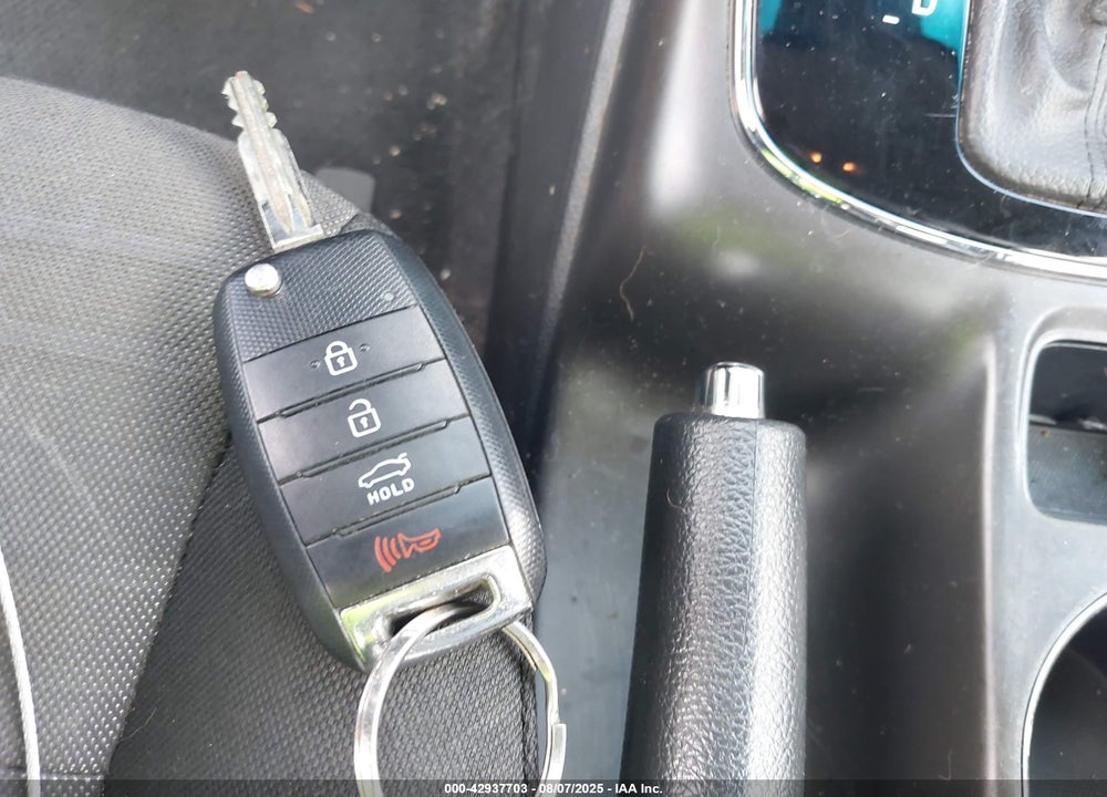 2018 KIA FORTE VIN: 3KPFL4A70JE195479