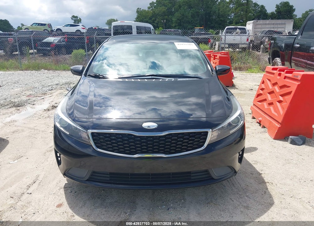 2018 KIA FORTE VIN: 3KPFL4A70JE195479