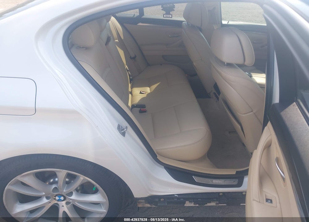 2015 BMW 5 SERIES VIN: WBA5B3C55FD542525
