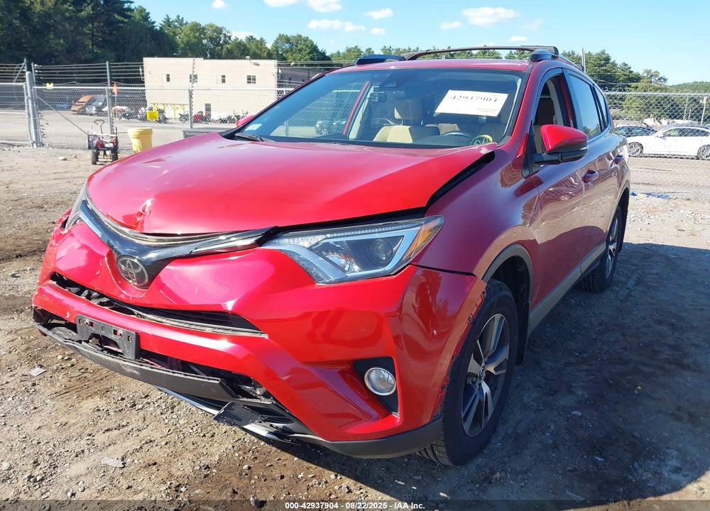 2017 TOYOTA RAV4 XLE VIN: JTMRFREV4HJ175064