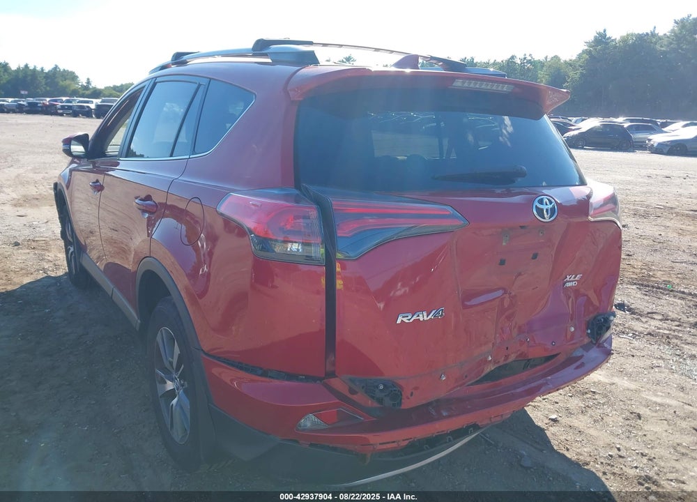 2017 TOYOTA RAV4 XLE VIN: JTMRFREV4HJ175064