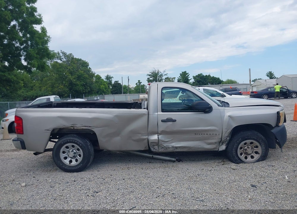 2007 CHEVROLET SILVERADO 1500 VIN: 1GCEC14CX7Z570083