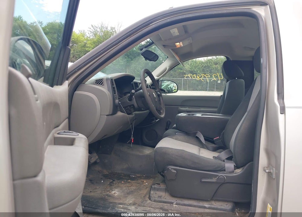 2007 CHEVROLET SILVERADO 1500 VIN: 1GCEC14CX7Z570083