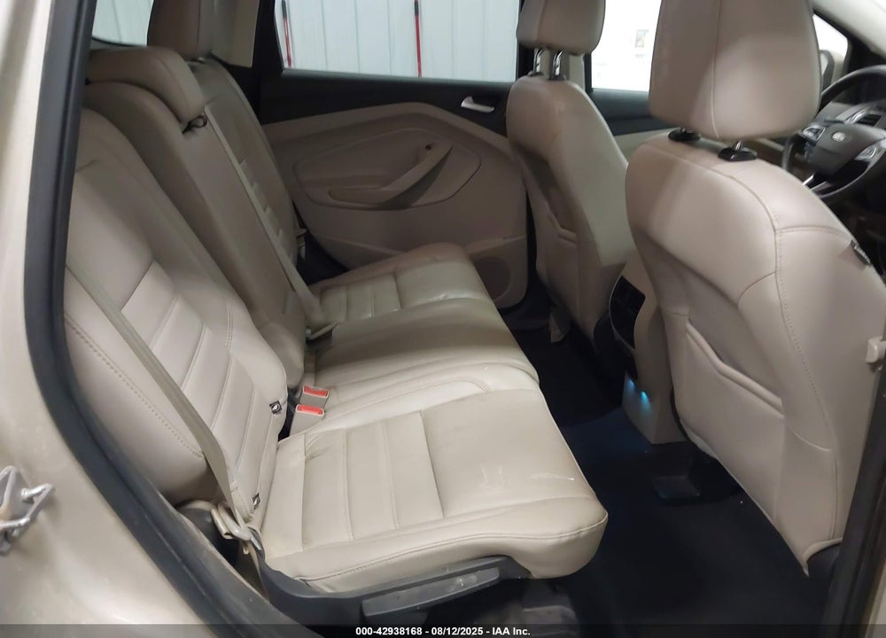 2017 FORD ESCAPE VIN: 1FMCU9J97HUC33652