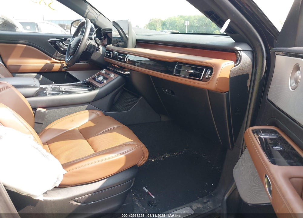 2020 LINCOLN AVIATOR VIN: 5LM5J7XC3LGL30523