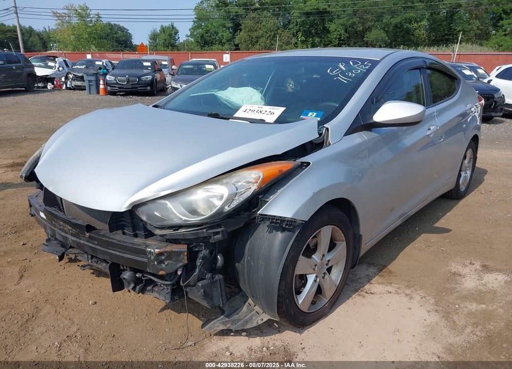 2013 HYUNDAI ELANTRA VIN: 5NPDH4AE5DH180385