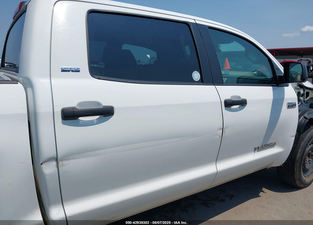 2018 TOYOTA TUNDRA VIN: 5TFEY5F15JX229858