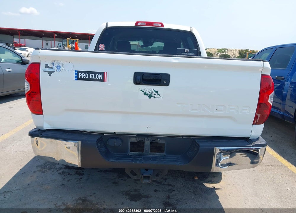 2018 TOYOTA TUNDRA VIN: 5TFEY5F15JX229858