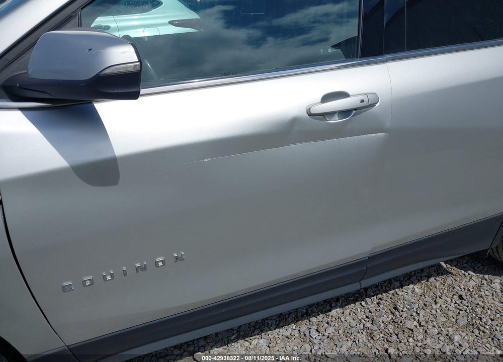 2018 CHEVROLET EQUINOX LT VIN: 3GNAXSEV2JS590610