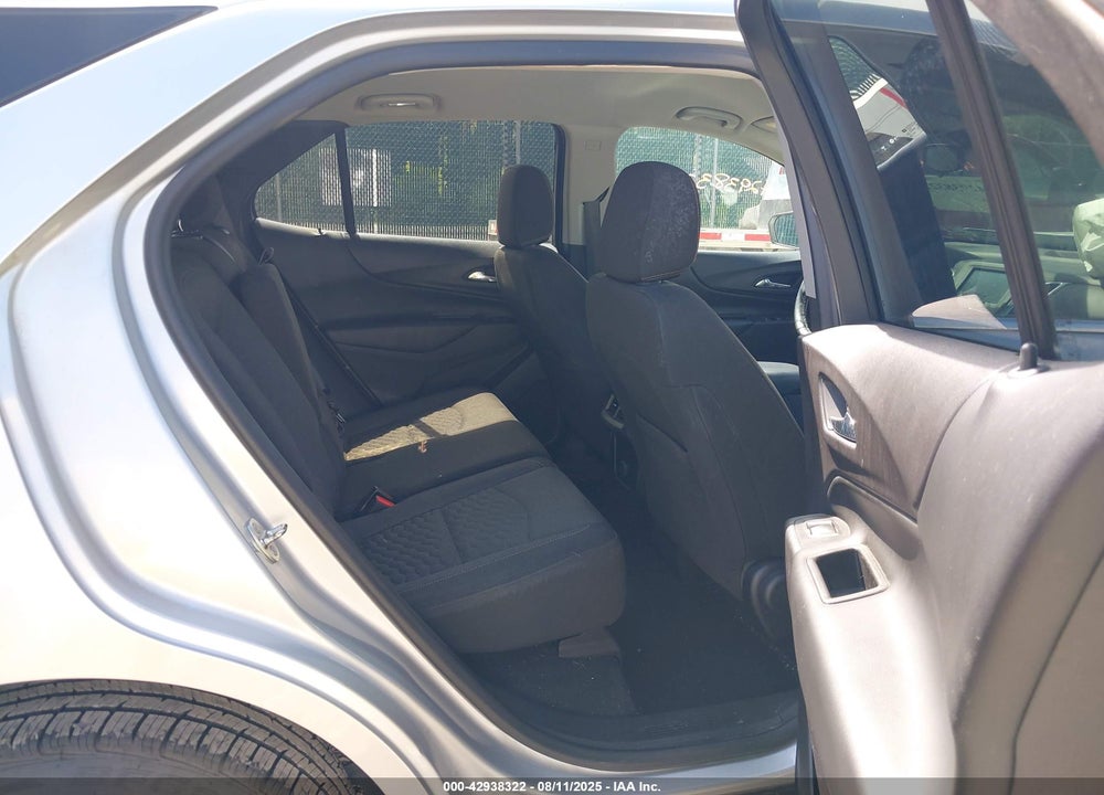 2018 CHEVROLET EQUINOX LT VIN: 3GNAXSEV2JS590610