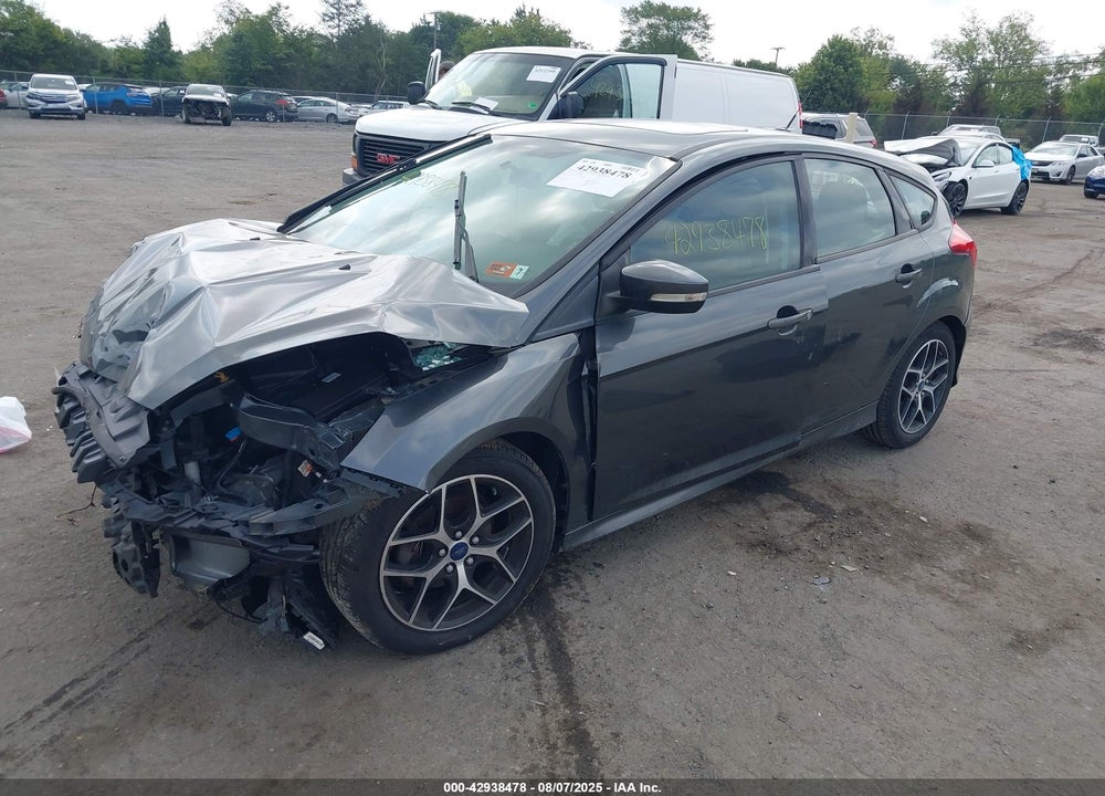 2016 FORD FOCUS VIN: 1FADP3K23GL377109