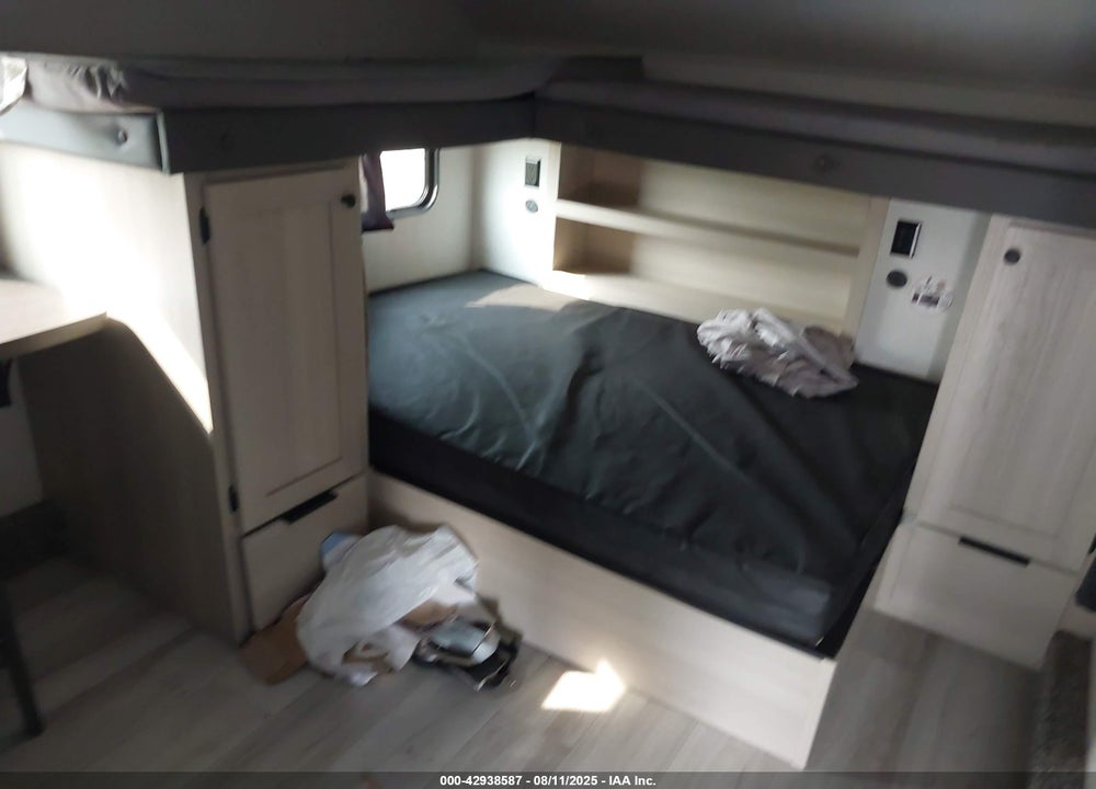 2025 FOREST RIVER WILDCAT 35FUN VIN: 4X4FWCL27SG005191