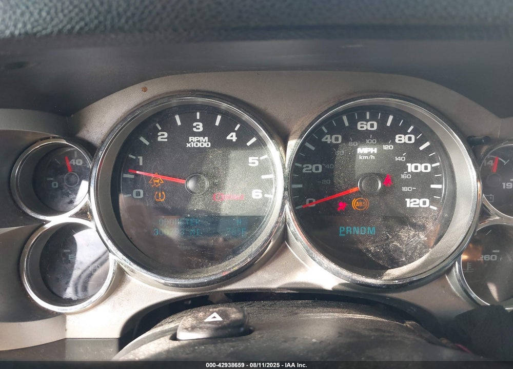 2011 CHEVROLET SILVERADO 1500 LT VIN: 3GCPCSE0XBG137374