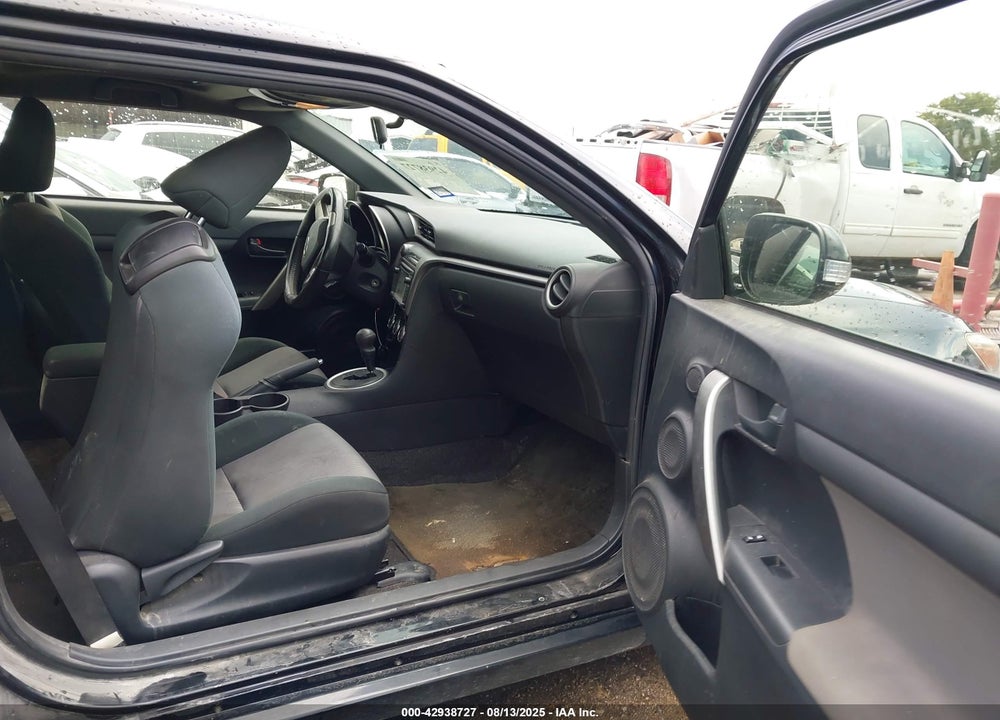 2015 SCION TC VIN: JTKJF5C76FJ009547