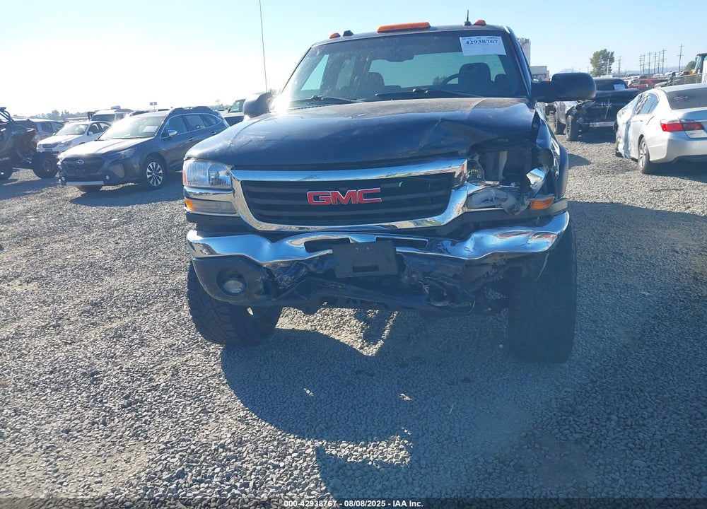 2005 GMC SIERRA 2500HD SLT VIN: 1GTHK23225F882783