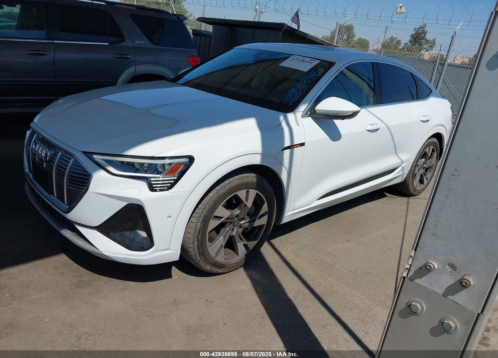 2021 AUDI E-TRON SPORTBACK VIN: WA12ABGEXMB012910