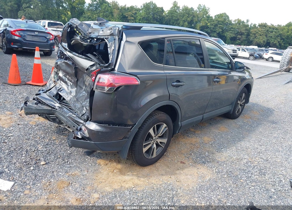 2018 TOYOTA RAV4 VIN: JTMRFREV7JJ725766