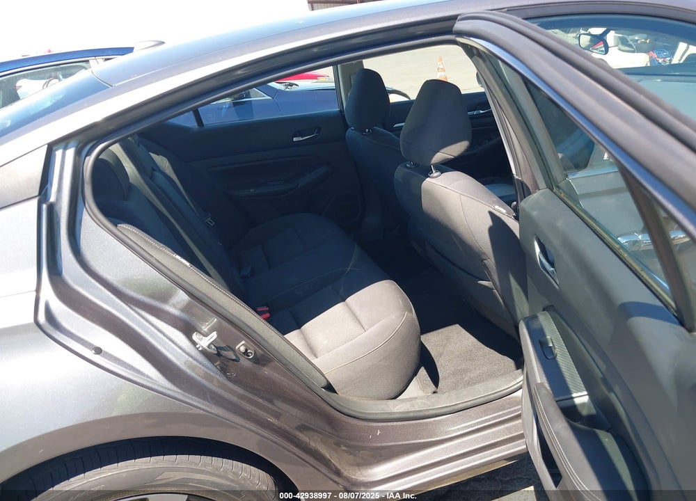2022 NISSAN ALTIMA VIN: 1N4BL4DV0NN370376