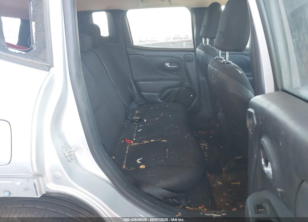 2019 JEEP RENEGADE VIN: ZACNJBBBXKPJ95760