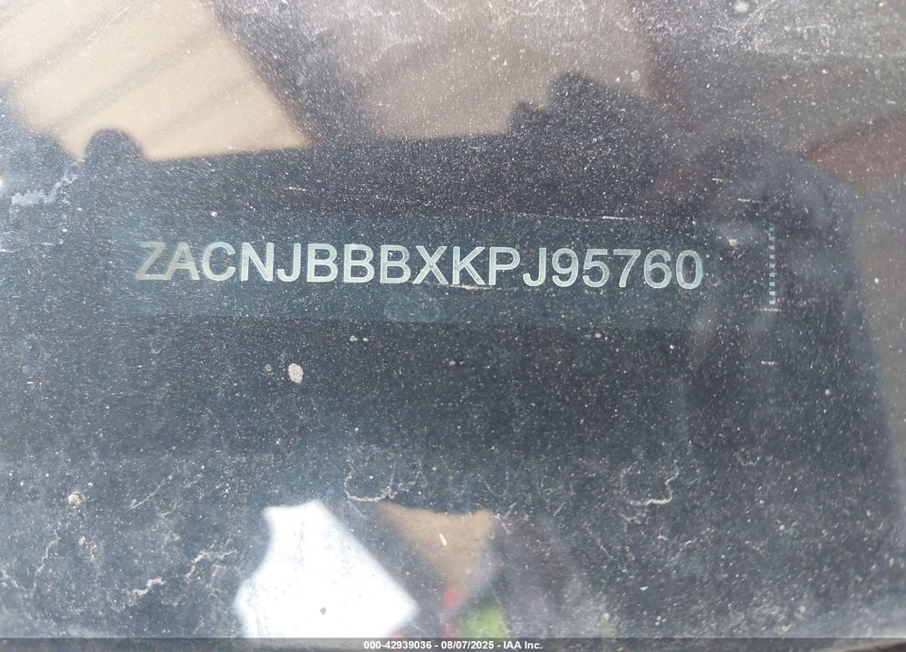 2019 JEEP RENEGADE VIN: ZACNJBBBXKPJ95760