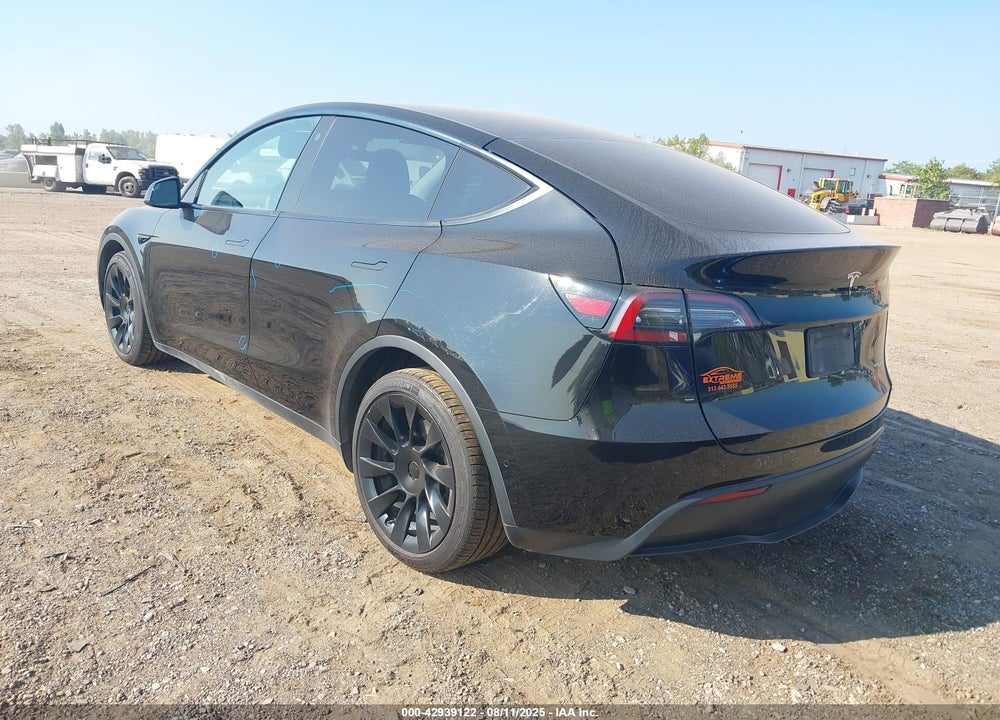 2021 TESLA MODEL Y VIN: 5YJYGDEE9MF152621