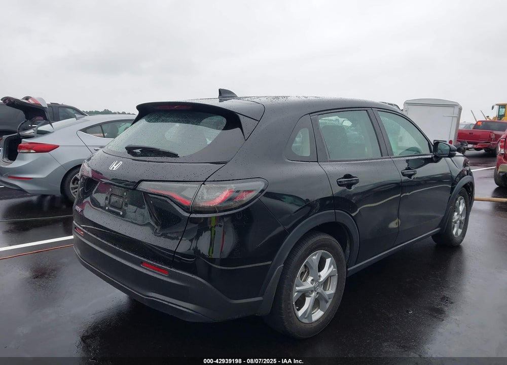 2025 HONDA HR-V VIN: 3CZRZ1H35SM700978