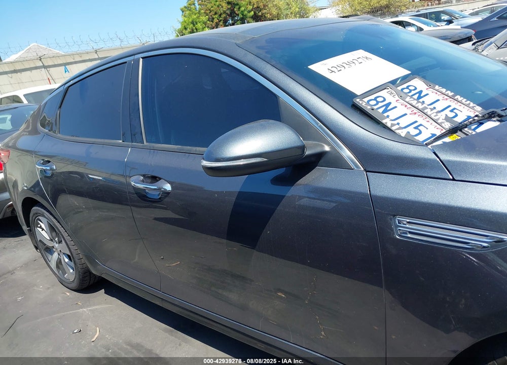 2020 KIA OPTIMA VIN: 5XXGT4L37LG417086