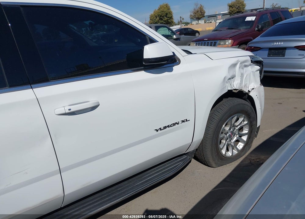 2017 GMC YUKON XL VIN: 1GKS2GKC7HR322214