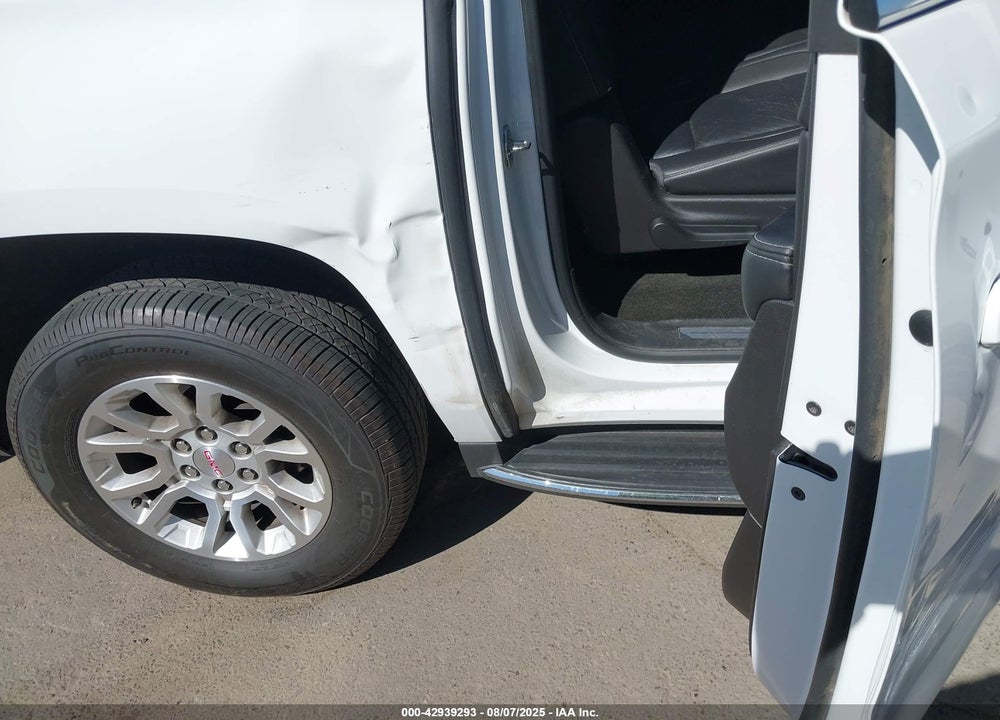 2017 GMC YUKON XL VIN: 1GKS2GKC7HR322214