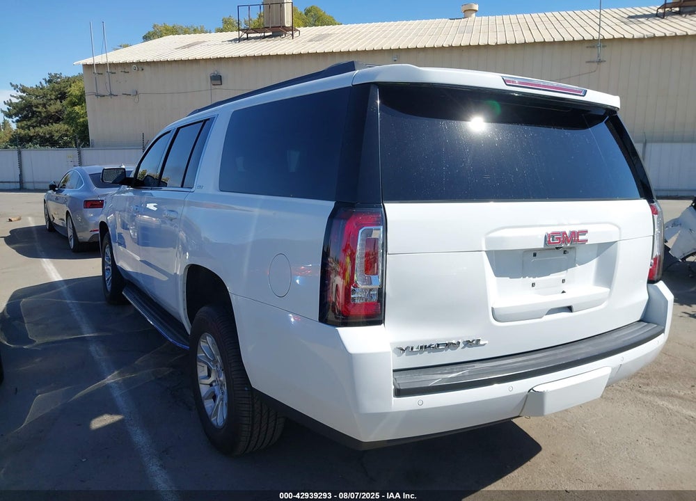2017 GMC YUKON XL VIN: 1GKS2GKC7HR322214